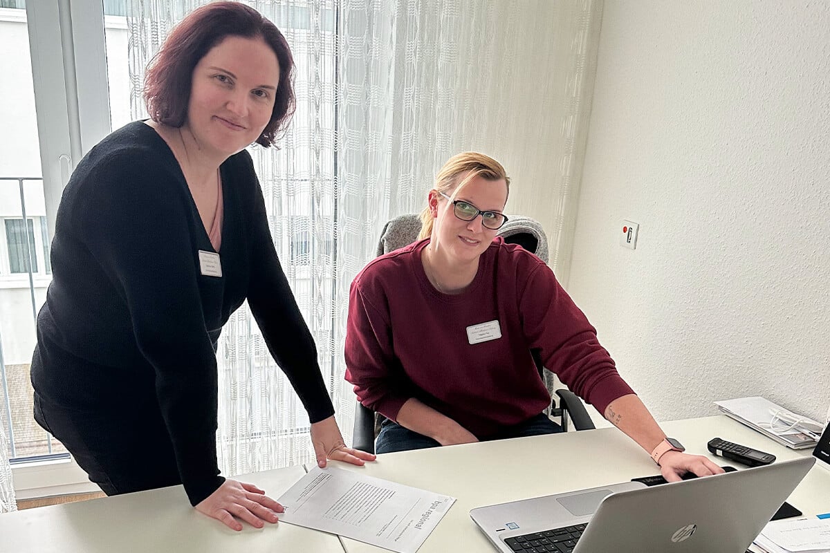 Mitarbeitende des Aschrottheims in der Verwaltung